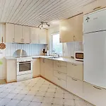 Leny - 450m To The Fjord By Interhome