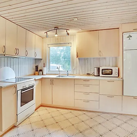 Leny - 450m To The Fjord By Interhome Feriehus Tarm
